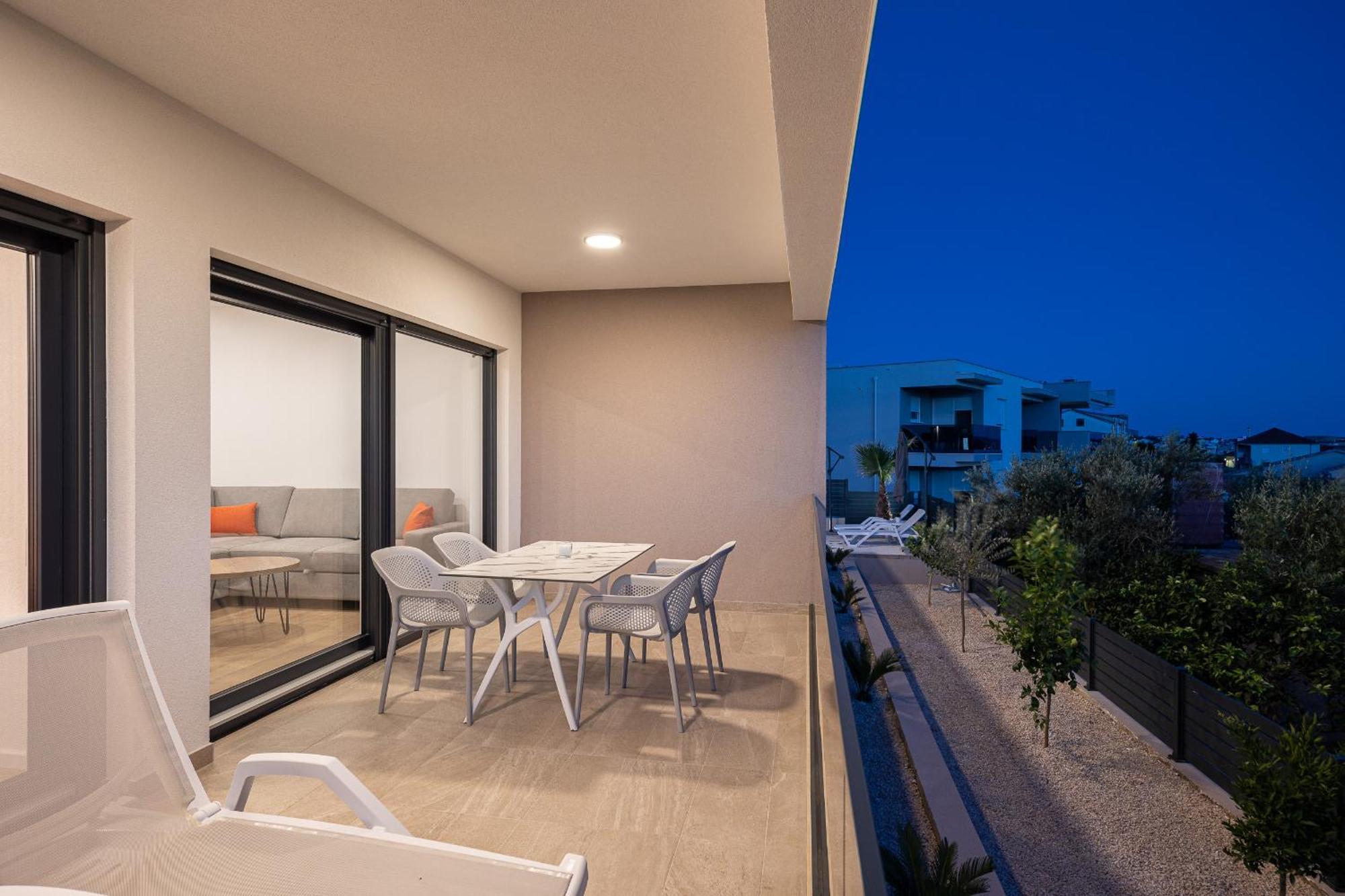 Adriatic Garden Apartments 奥库格哥恩基 外观 照片