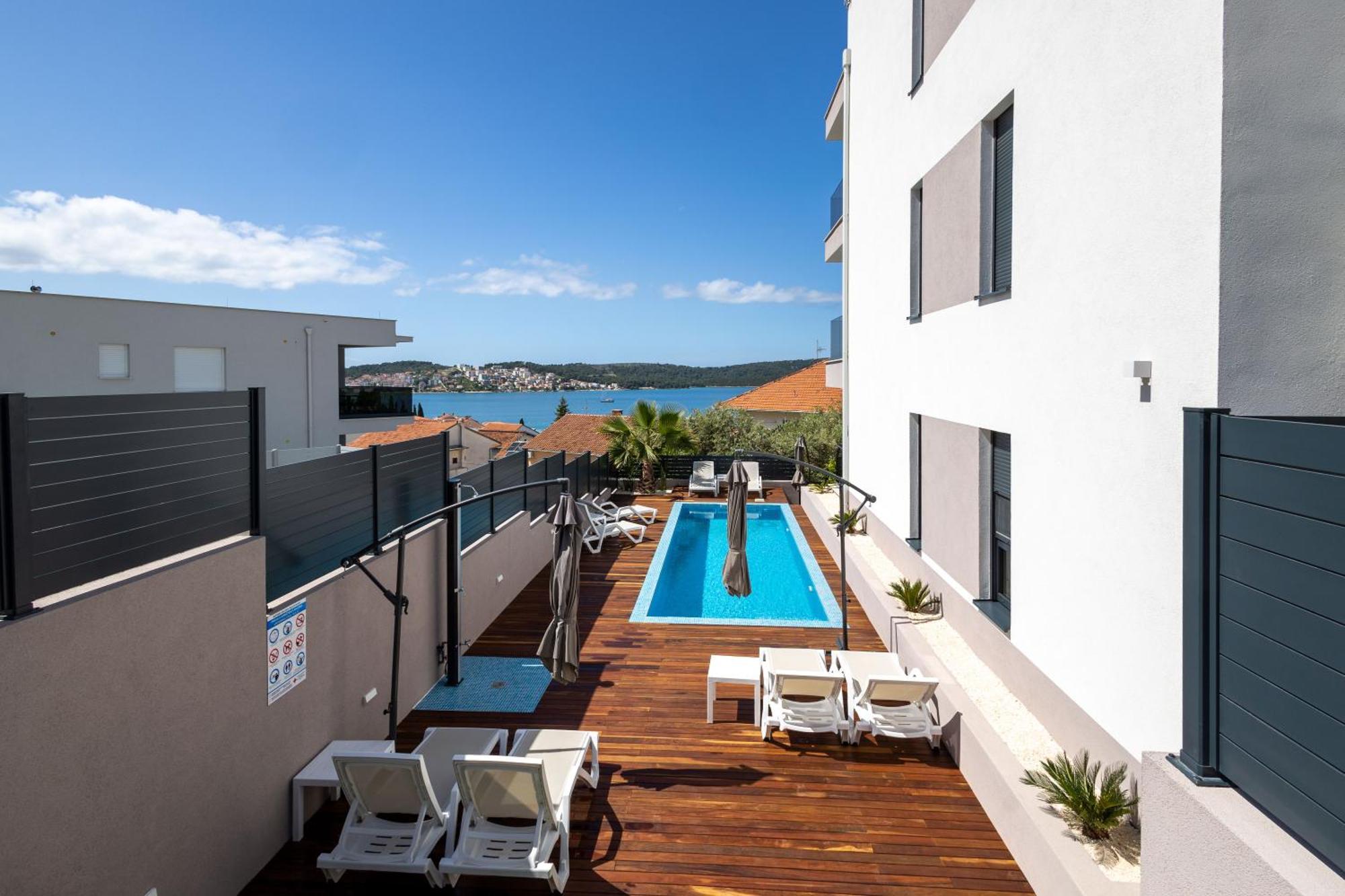 Adriatic Garden Apartments 奥库格哥恩基 外观 照片