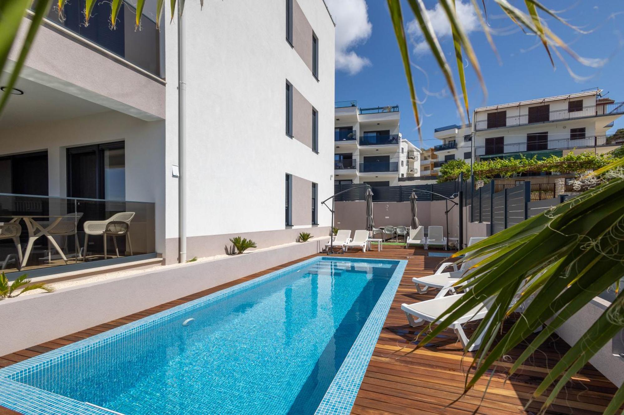 Adriatic Garden Apartments 奥库格哥恩基 外观 照片